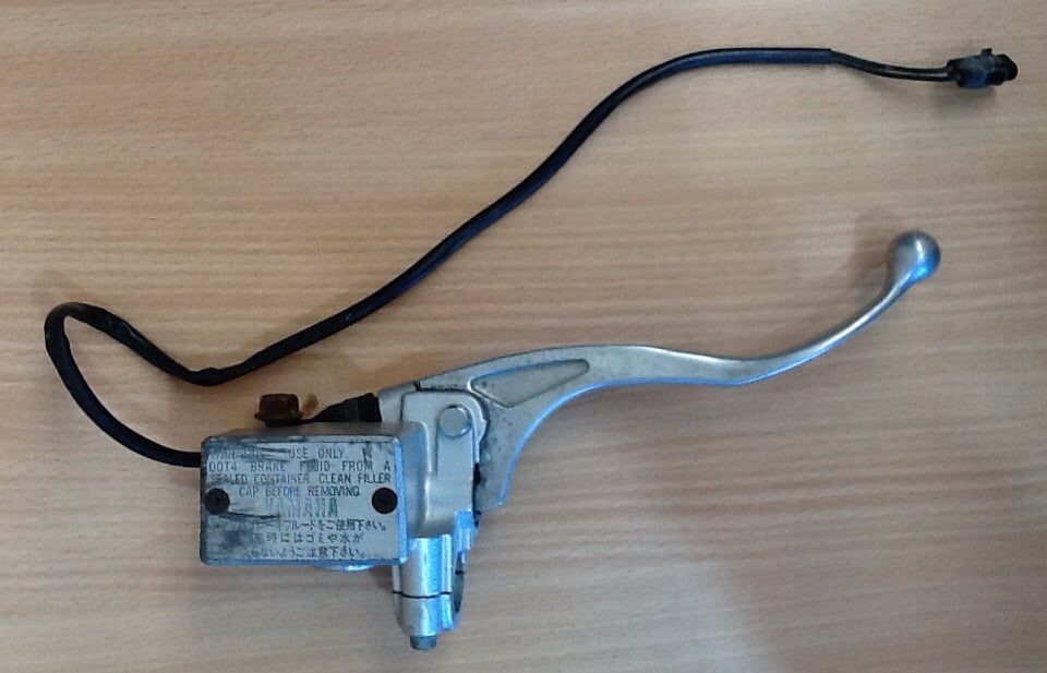 2001 Yamaha YFM660R Raptor Front Master Cylinder