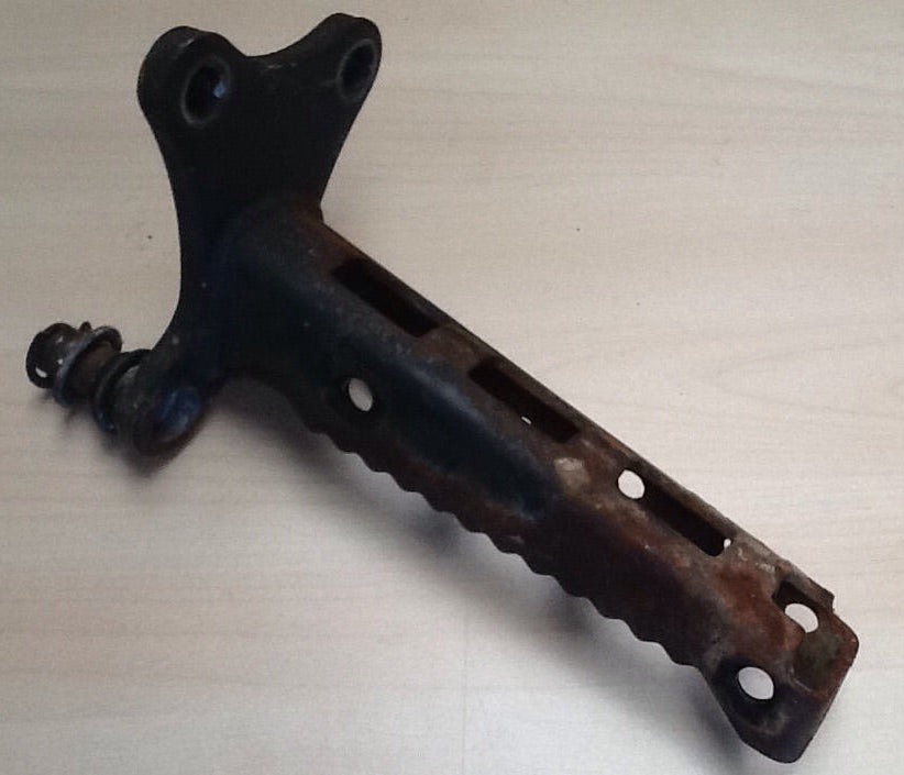 2001 Yamaha YFM660R Raptor Left Foot Peg