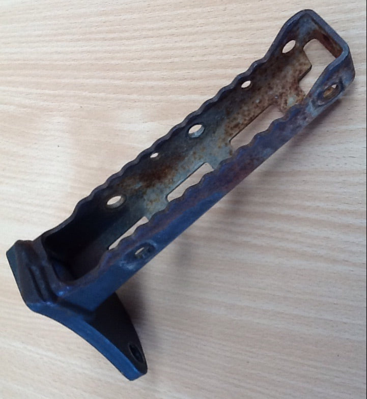 2001 Yamaha YFM660R Raptor Right Hand Foot Peg