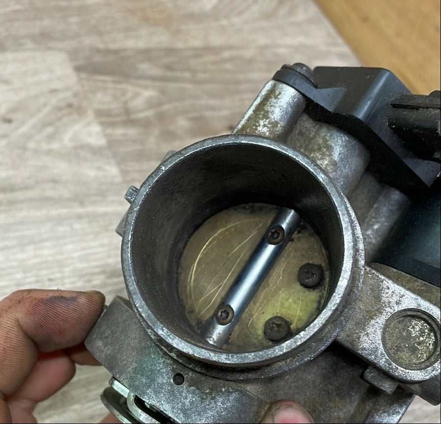 2010 Can Am Outlander 400 Throttle Body