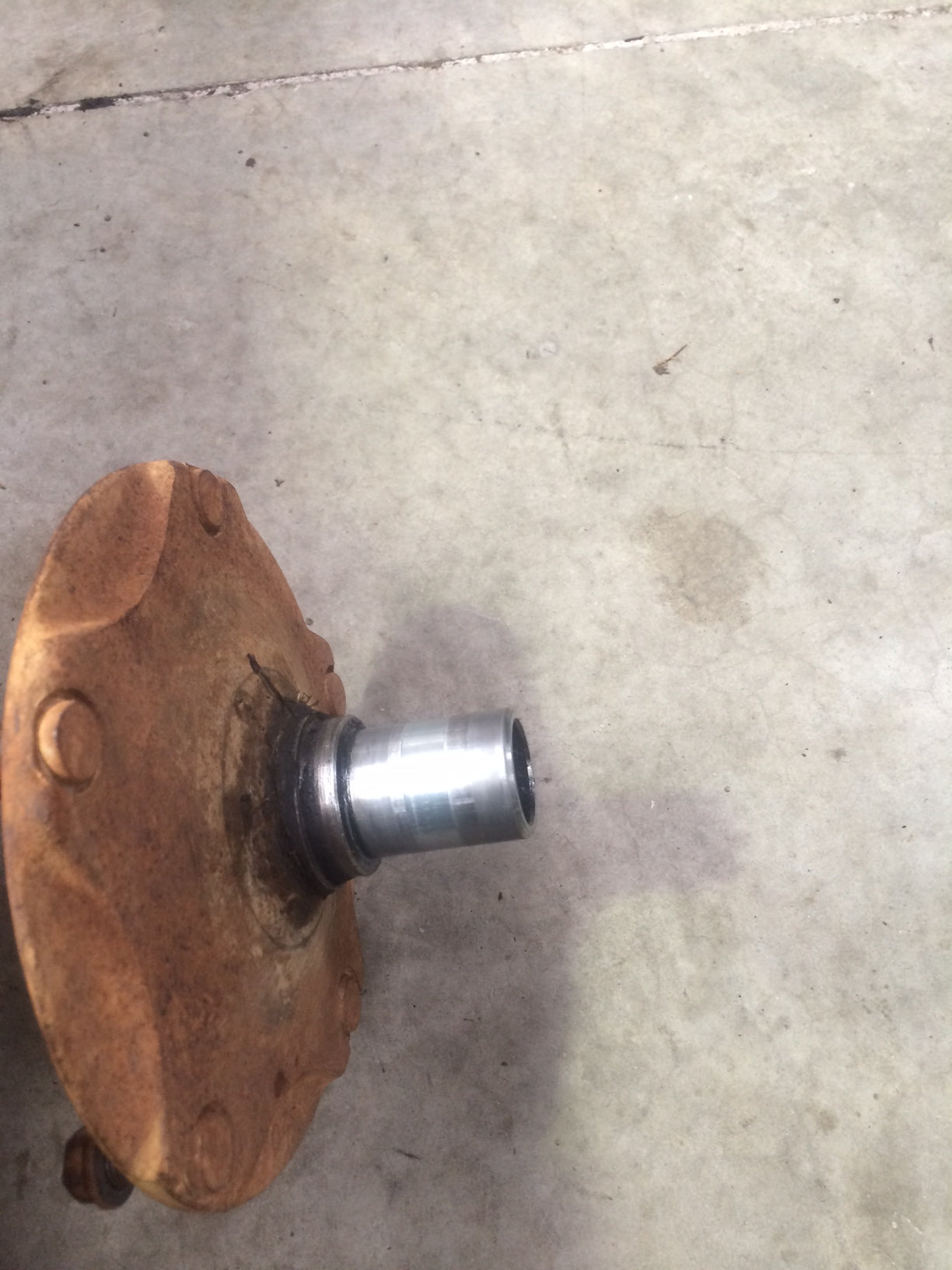 1997 Suzuki LTF300 Left Rear Hub