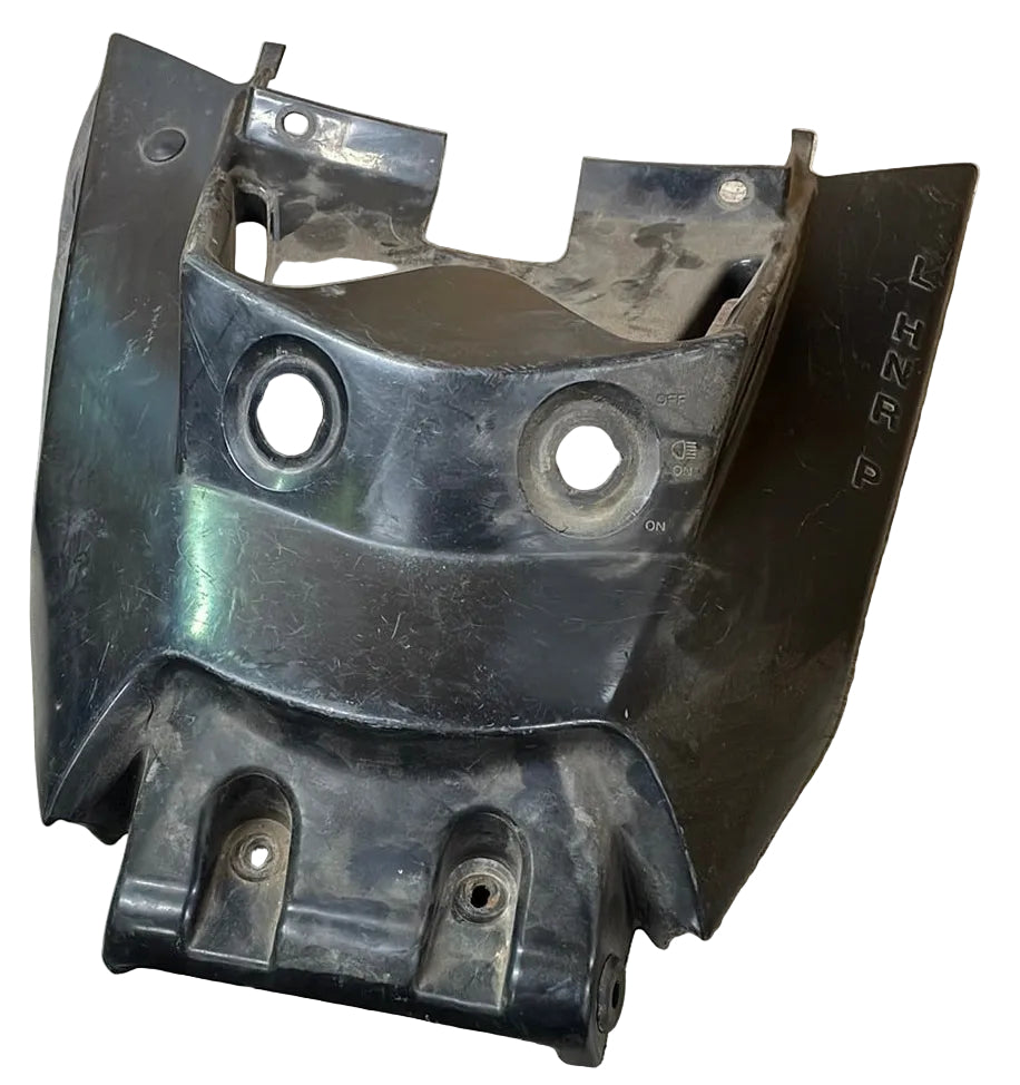 Can Am Outlander 400 Centre Plastic