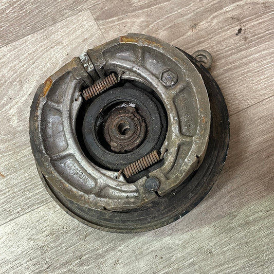 Suzuki TF125 Front Brake Plate & Shoes
