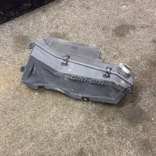 Can am Outlander 400 air box