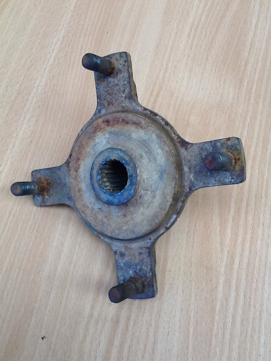 Suzuki LTF250 Front Hub
