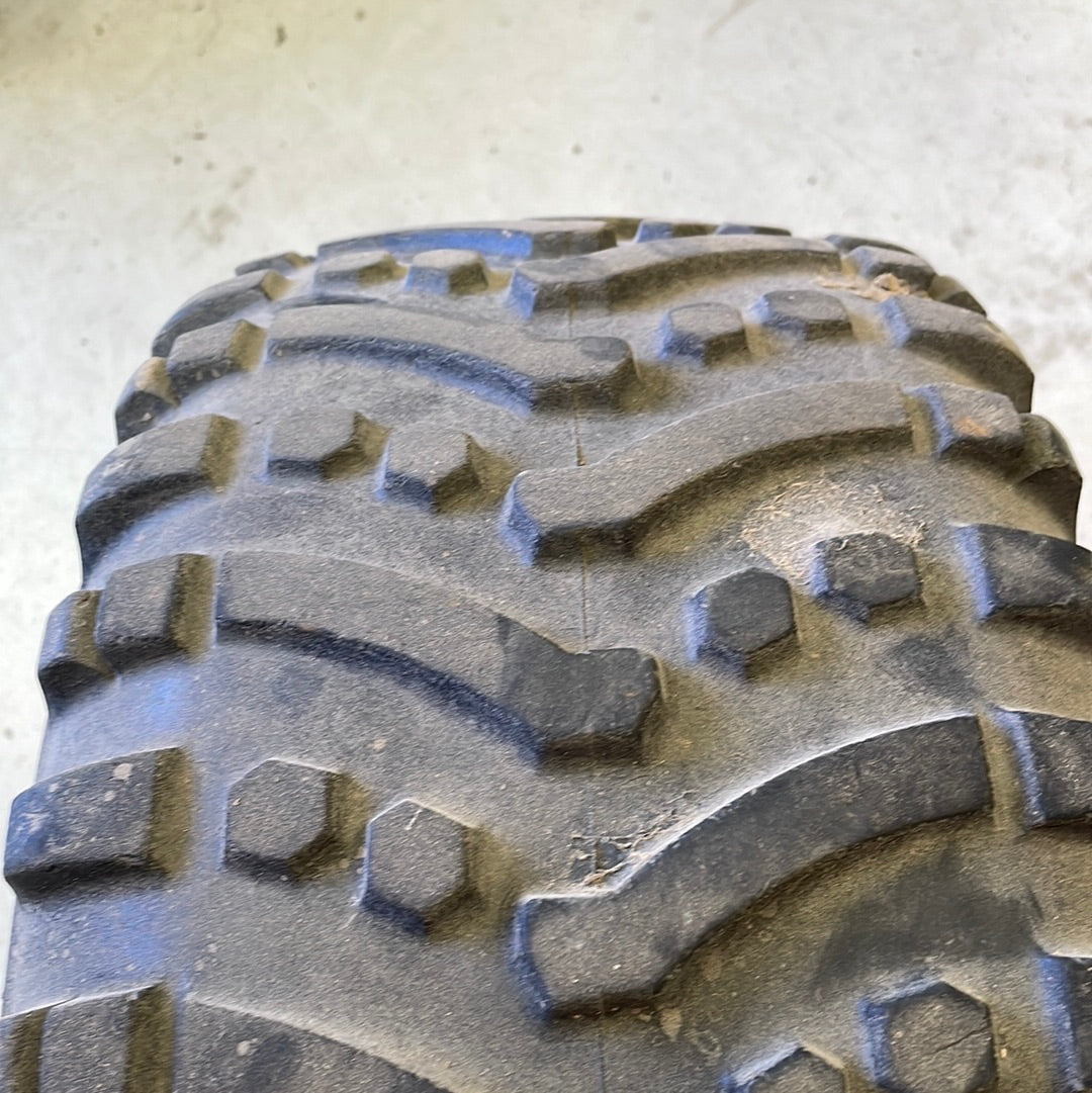 CST 24x9-11 Tyre