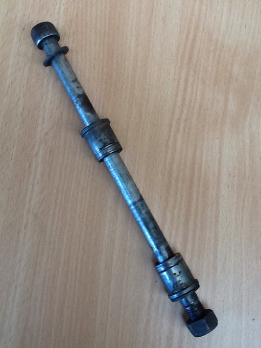 Yamaha YZ85 Axle