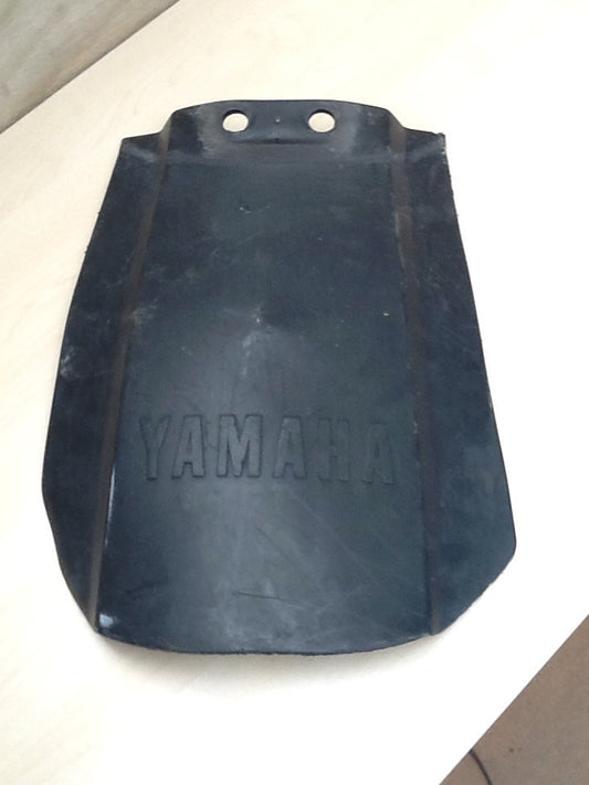 Yamaha AG200 Mud flap